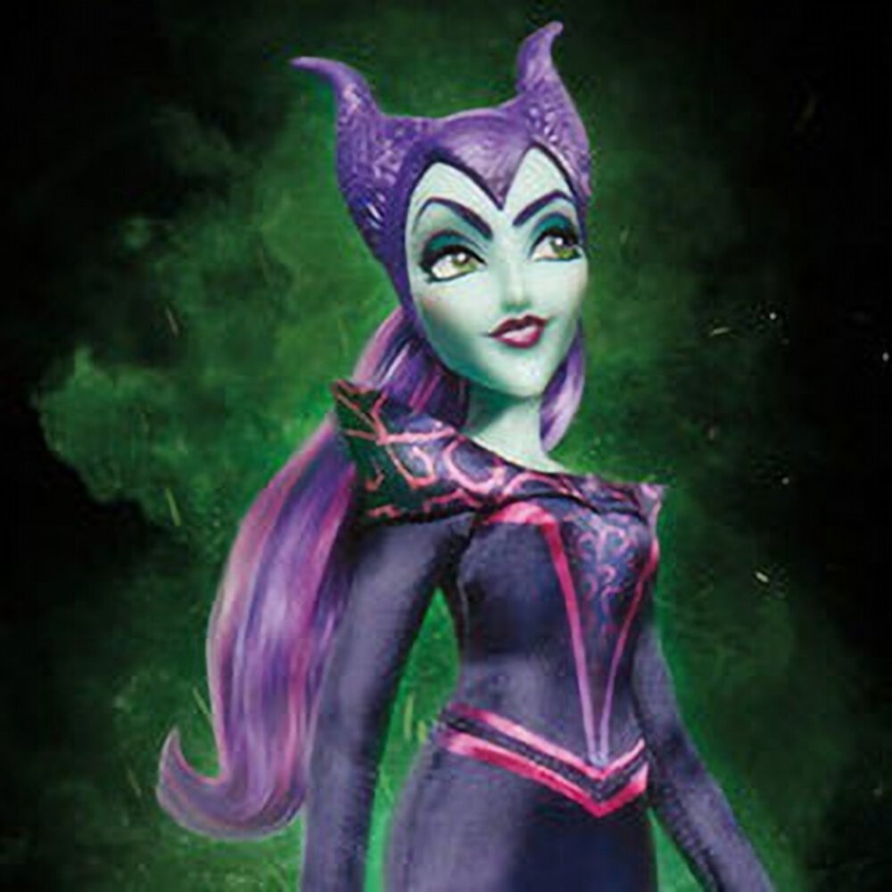 Disney Villains Maleficent Fashion Doll, Includes Accessories and Removable Clothes Disney Princess