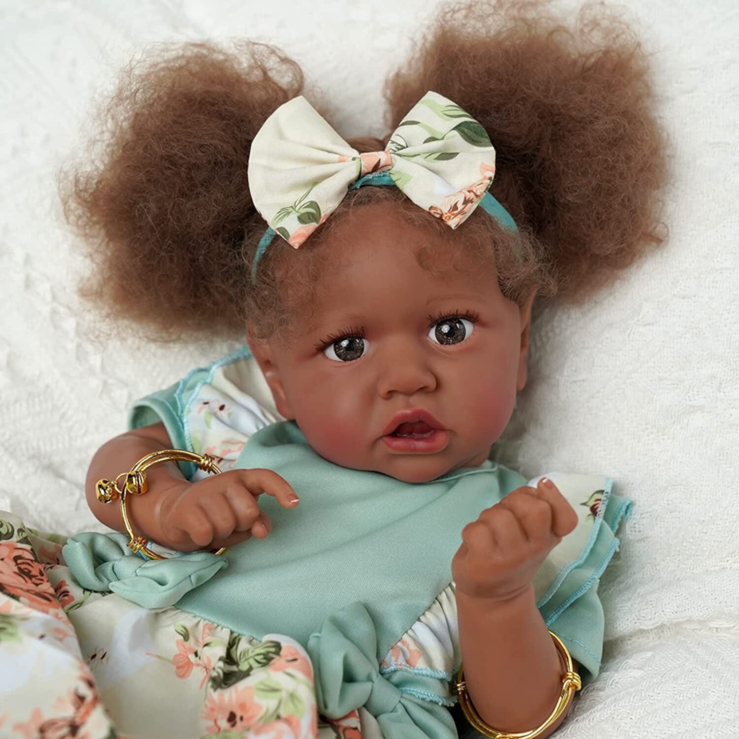 RSG 17 inch Lifelike Reborn Baby Doll Realistic Doll Girl with Clothes and Toy Accessories Gift for Kids 3+ Rsgdolls