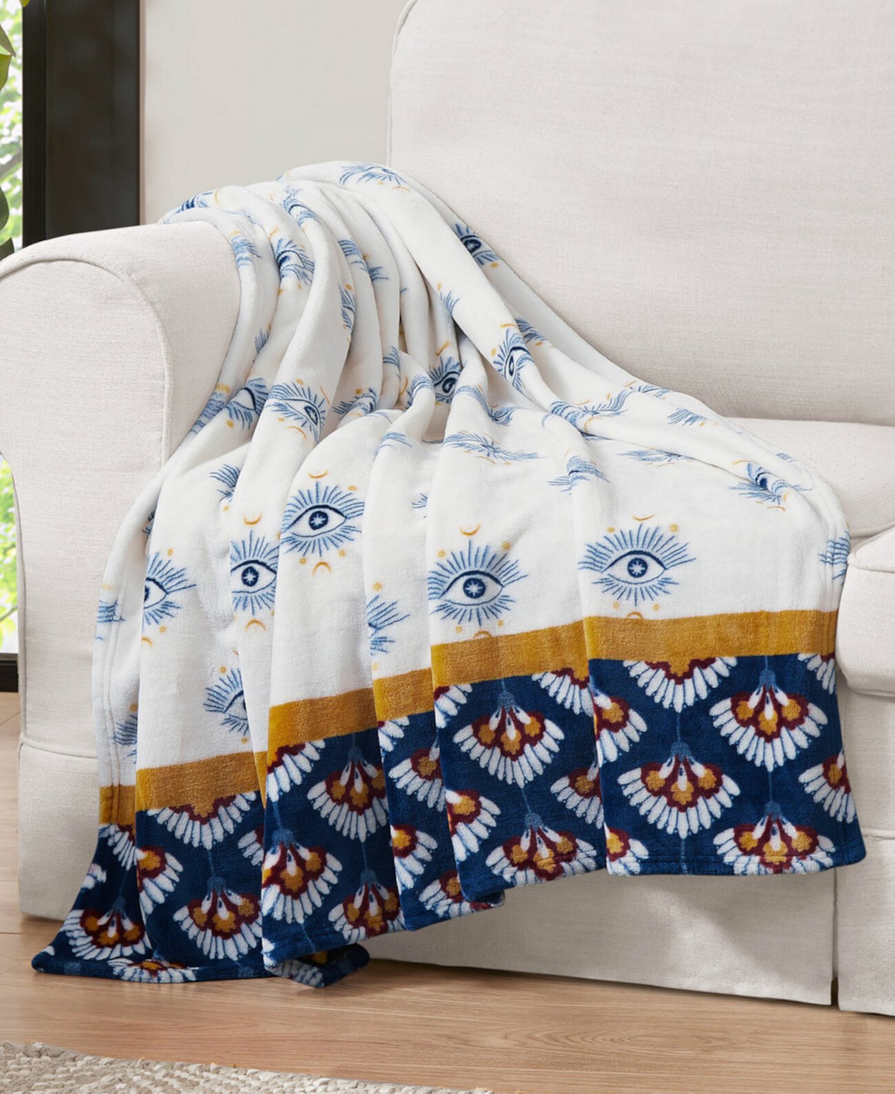 Plush Ultra Soft Throw, 50" x 70" Jessica Simpson