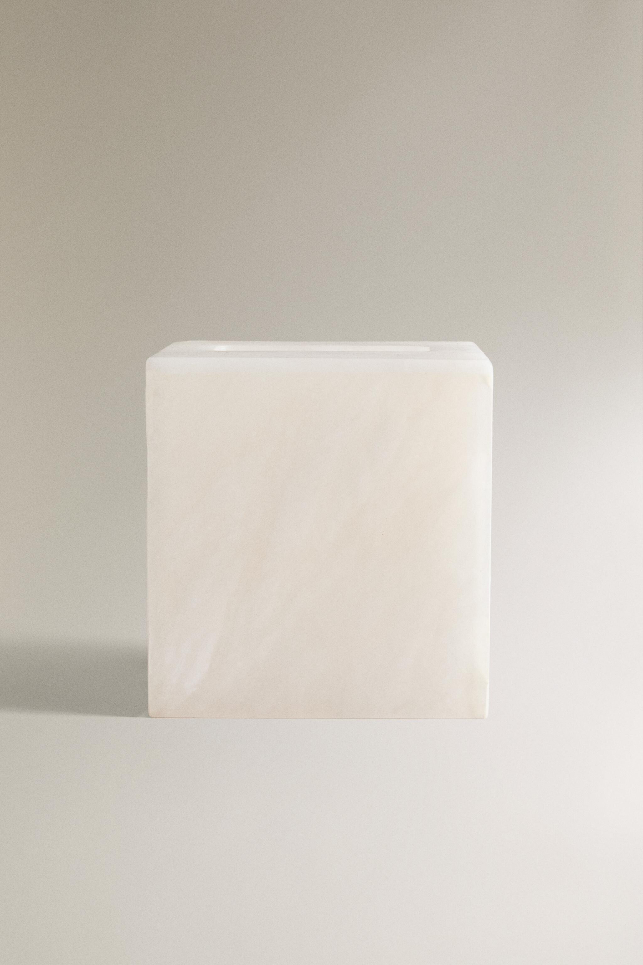 ALABASTER TISSUE BOX Zara Home