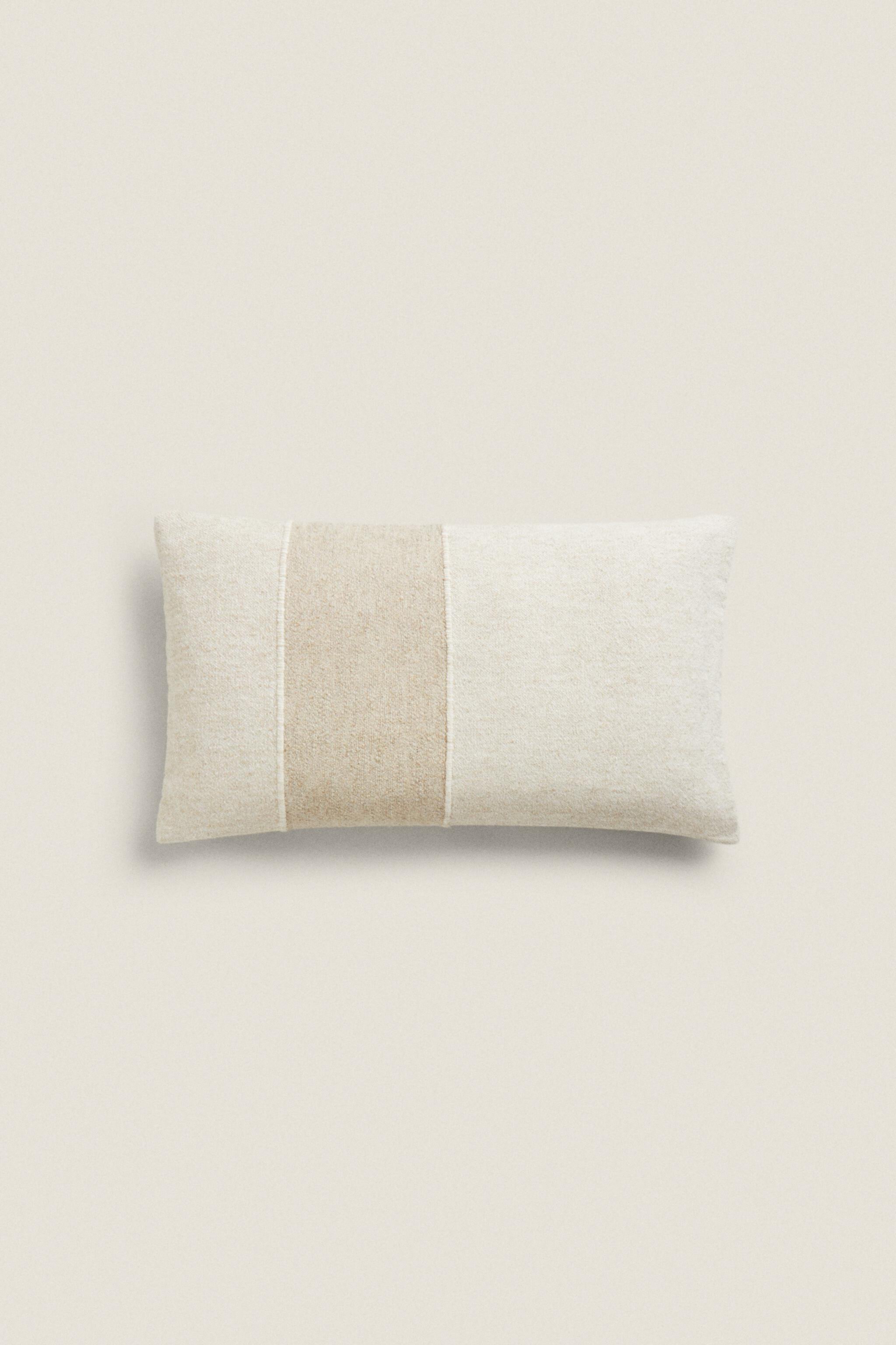 EMBROIDERED LINE THROW PILLOW COVER Zara Home