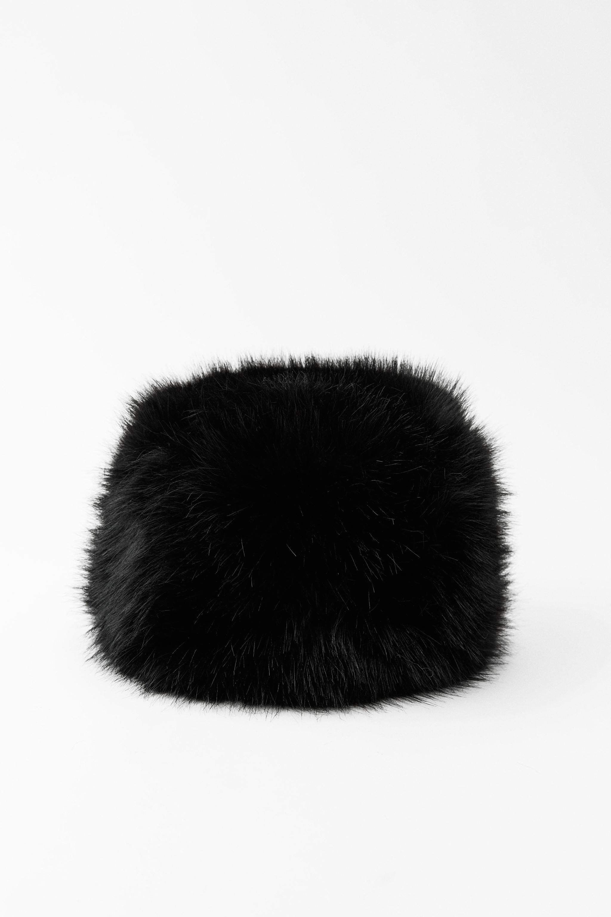 FAUX FUR CAP ZARA