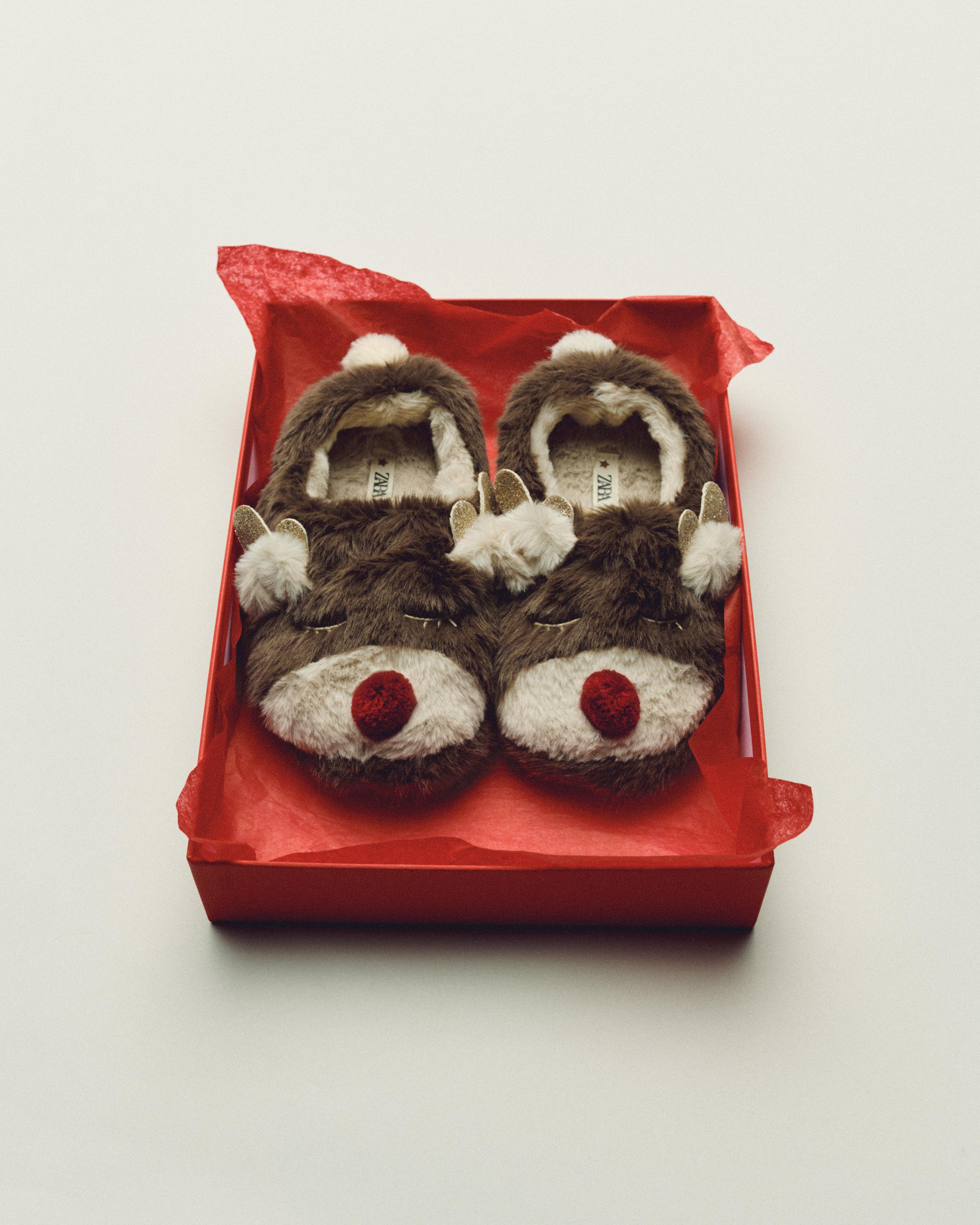 REINDEER SLIPPERS ZARA