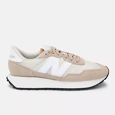 Кроссовки New Balance 237 с амортизирующей подошвой из EVA и логотипом на верхней части New Balance