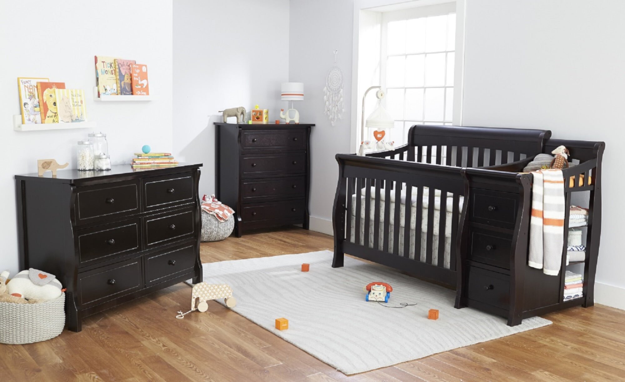 Sorelle Princeton Elite 4-in-1 Convertible Crib and Changer, Heritage Fog Sorelle Furniture