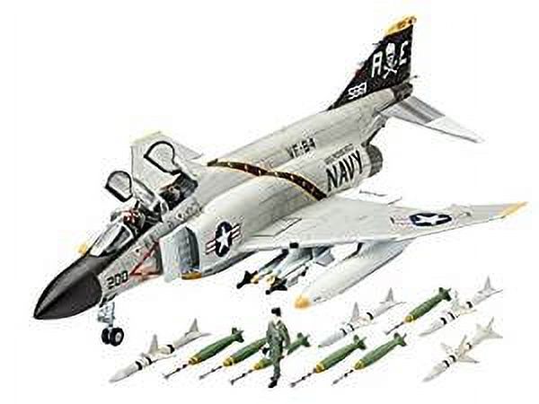 RVG03941 1:72 Revell Germany F-4J Phantom II [MODEL BUILDING KIT] Revell