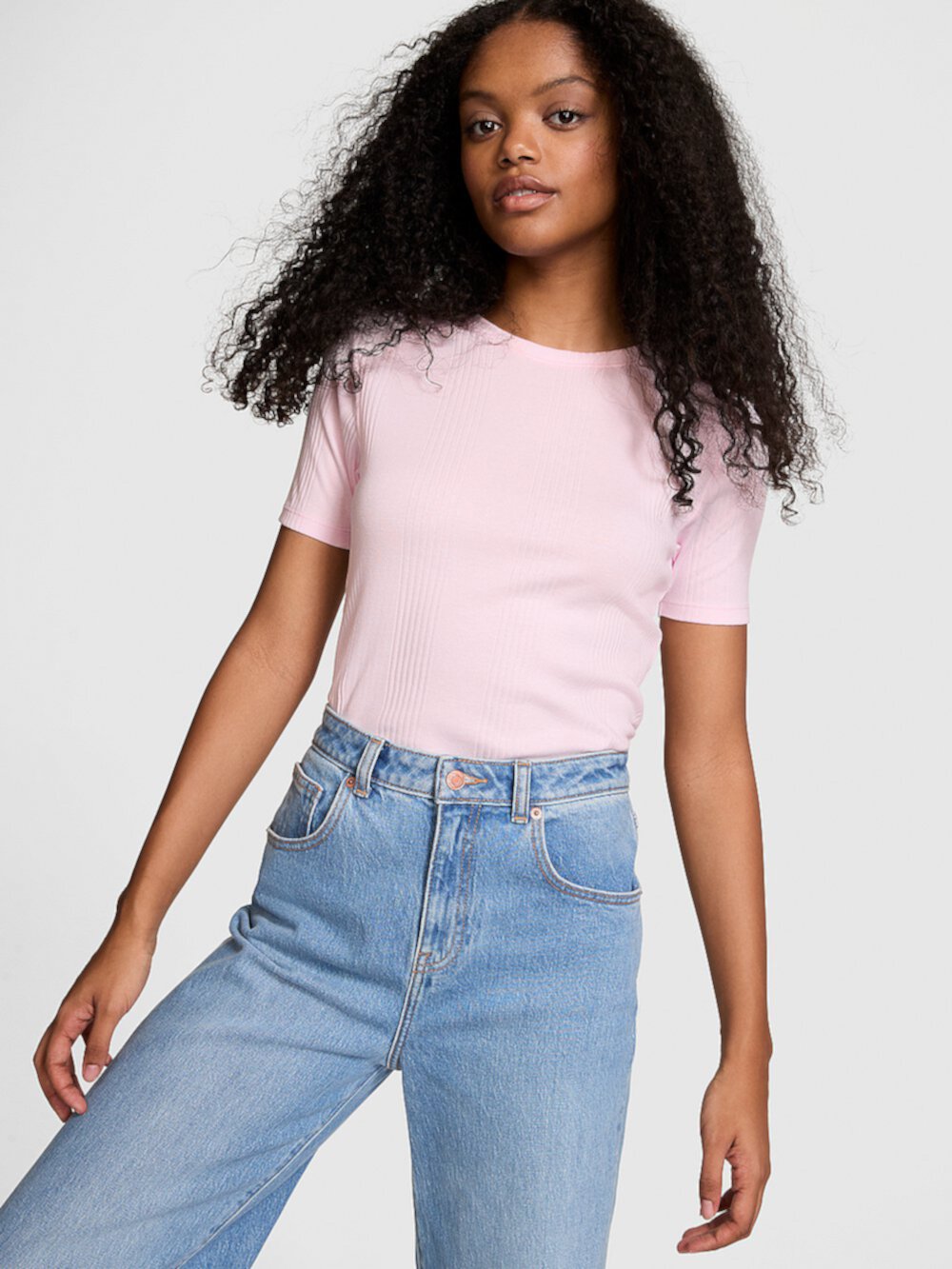 Мягкая футболка с короткими рукавами и ребристой текстурой Multi Rib Tee от Pink Pink