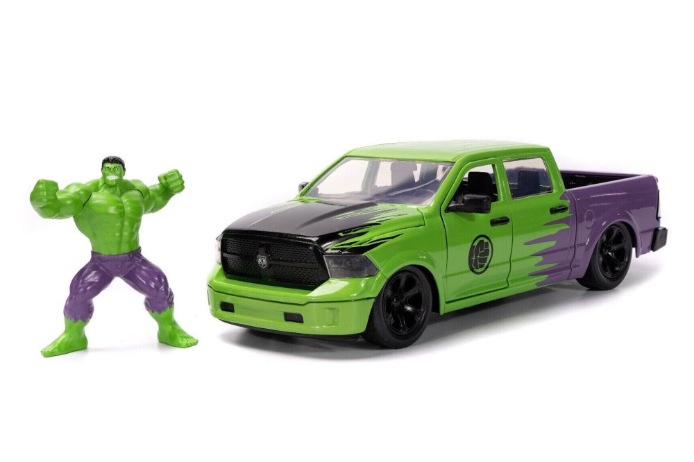 2014 Dodge Ram 1500 Pickup w/ Hulk Figure, Marvel Comics - Jada Toys 99726 - 1/24 Scale Diecast Car JADA TOYS