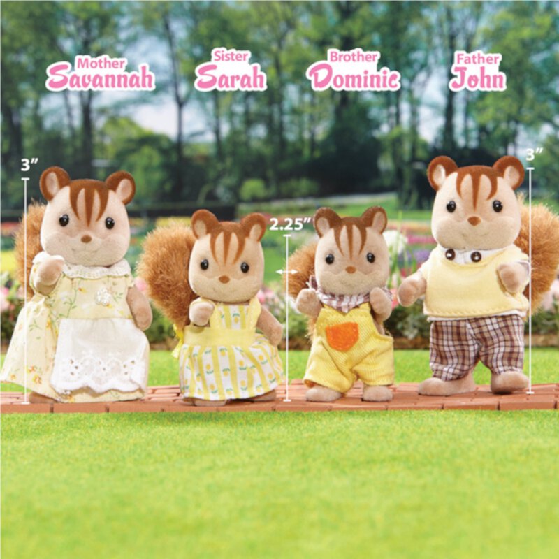 Семья лесных белок, 4 мягкие фигурки для коллекции Calico Critters