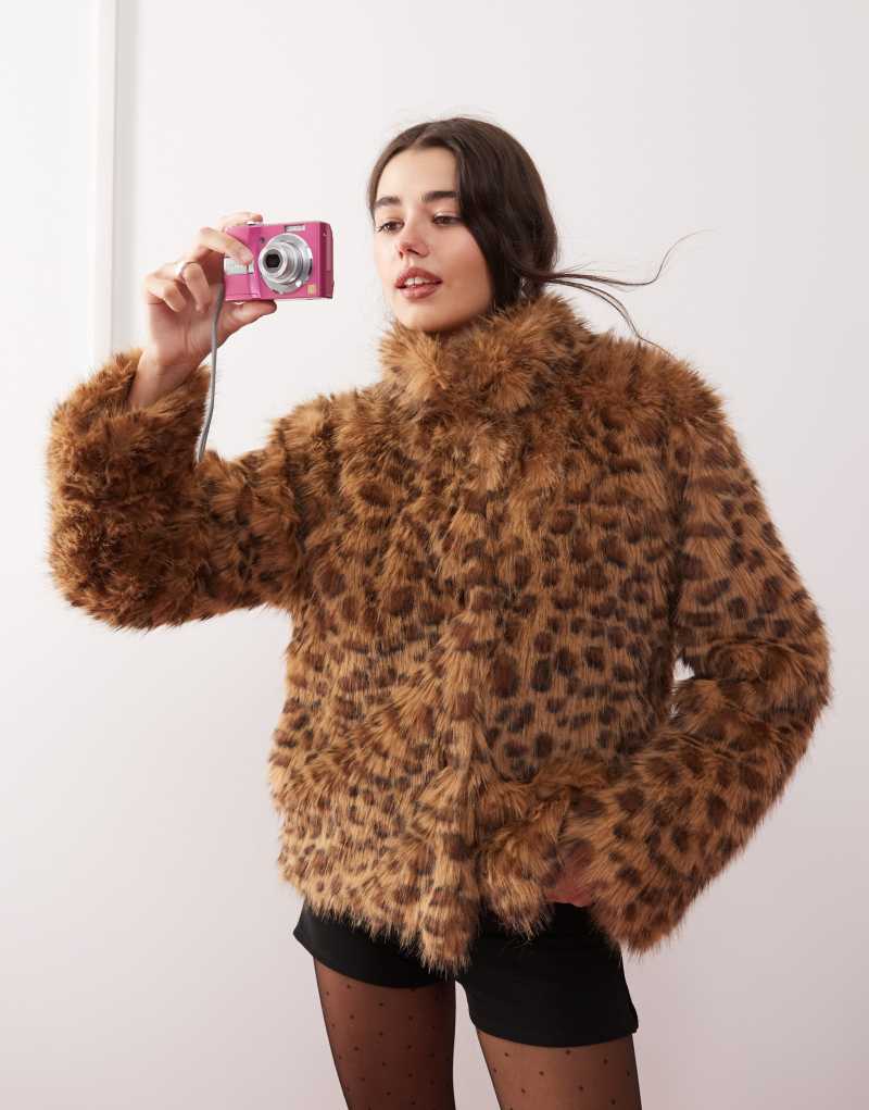 Motel joji crop faux fur leopard print jacket in brown Motel