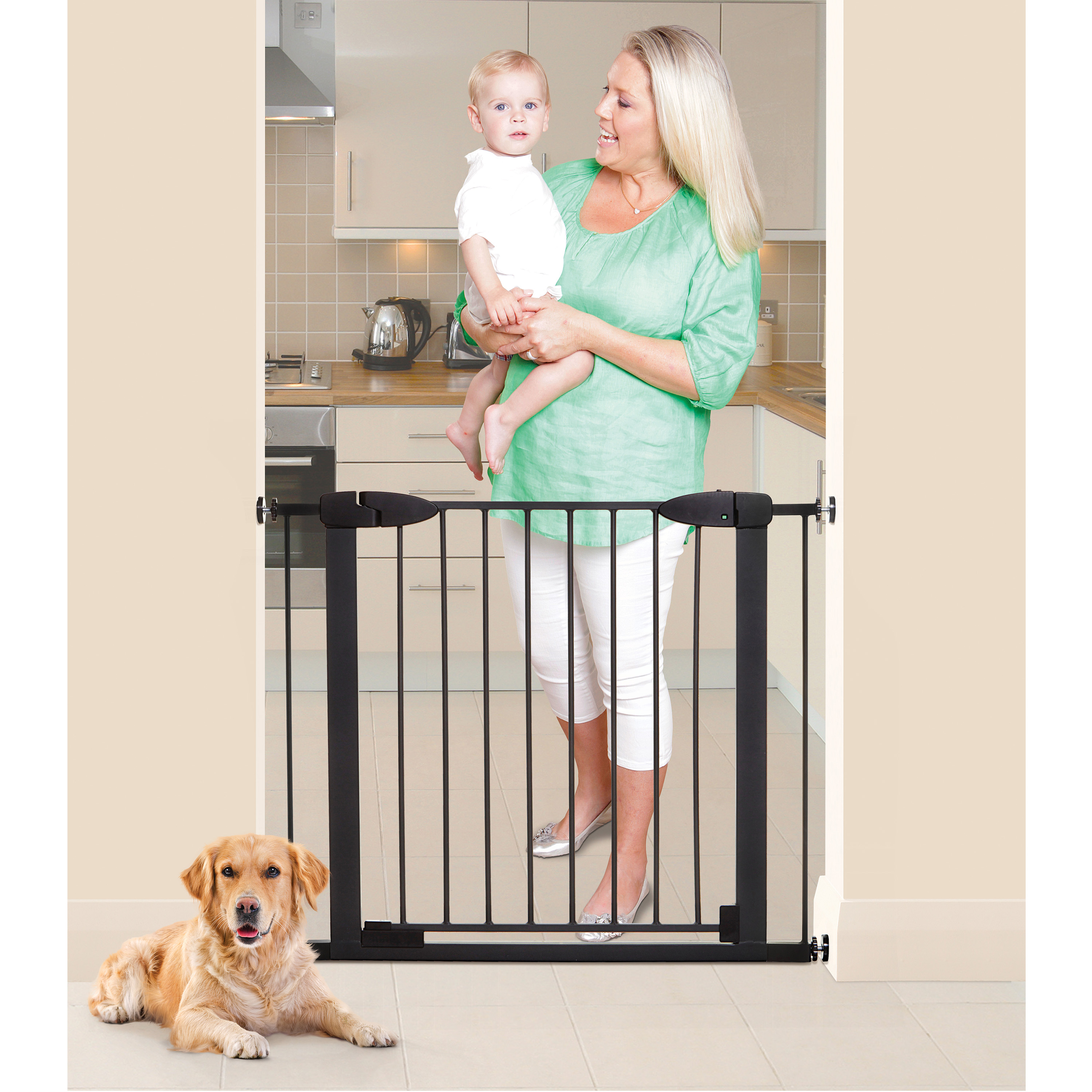 Dreambaby® Boston Metal Gate, Fits Openings 29.5-38 inches, Color Black, Ages 0+ Dreambaby