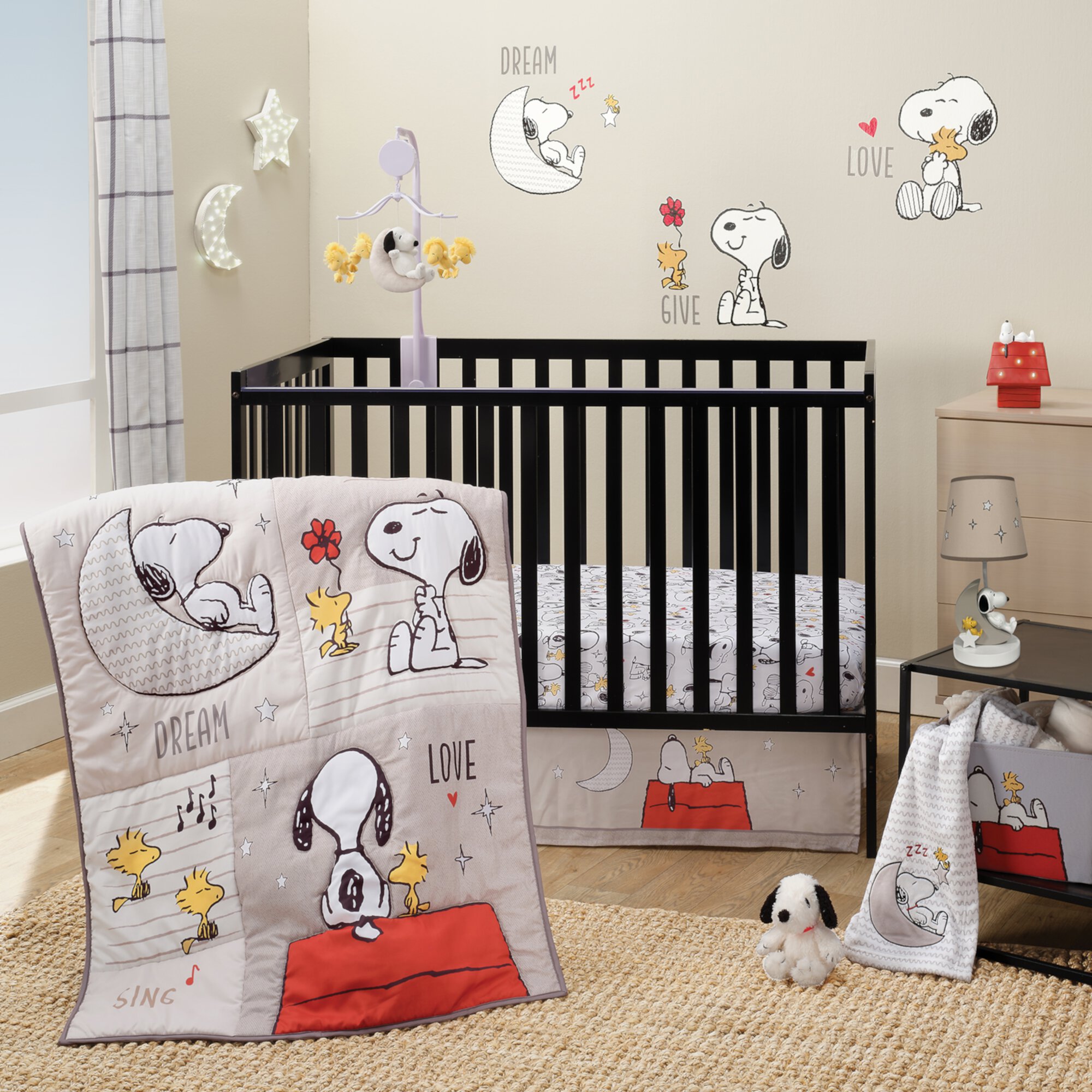 Bedtime Originals Snoopy Love 3-Piece Infant Baby Nursery Crib Bedding Set Bedtime Originals