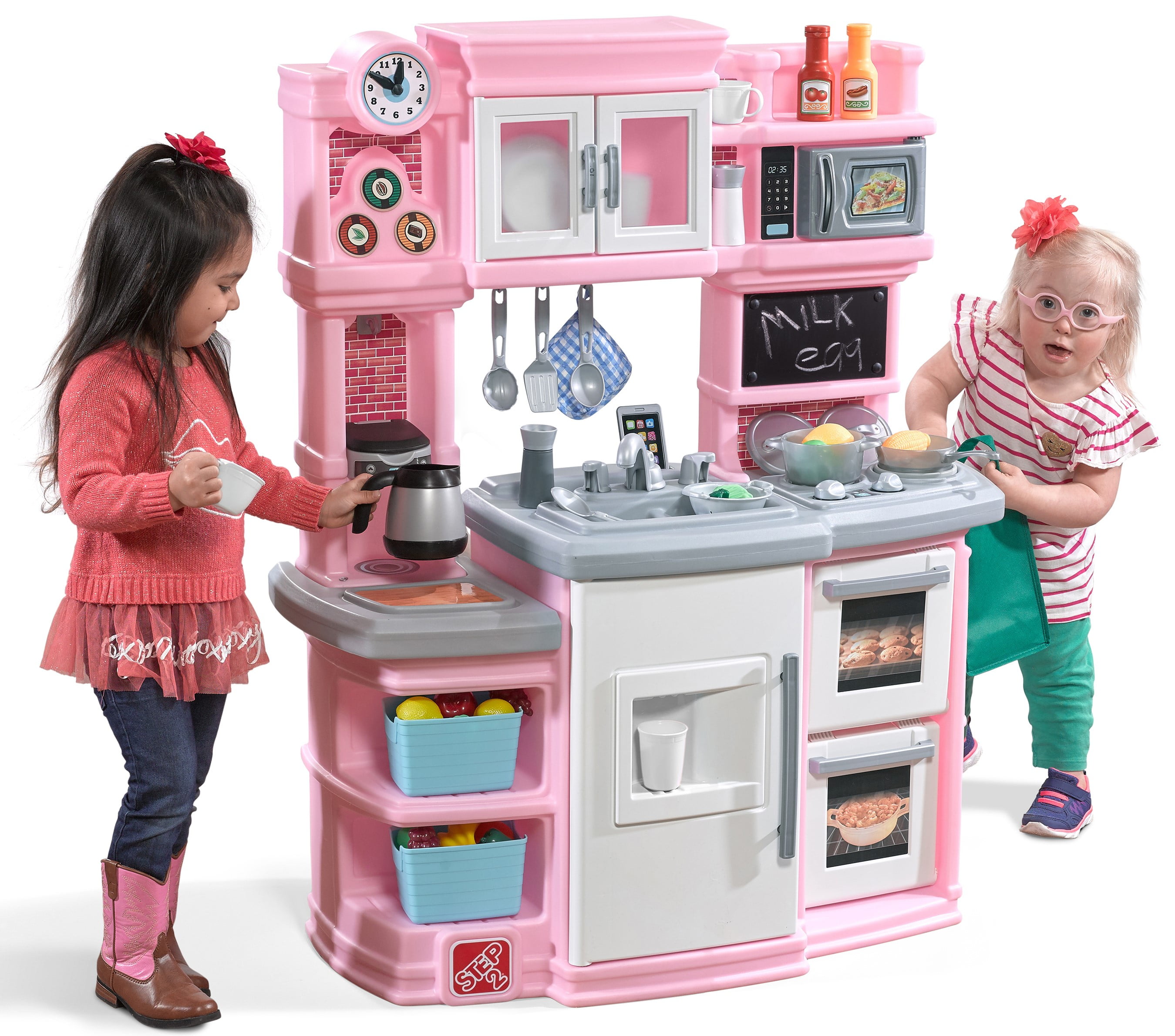 Step2 Great Gourmet Pink Kitchen set includes 32 Piece Plastic Play Set Step2