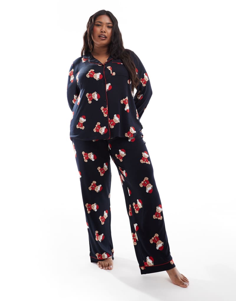 Chelsea Peers Exclusive Curve Christmas teddy print long sleeve revere and pants pajama set in navy Chelsea Peers