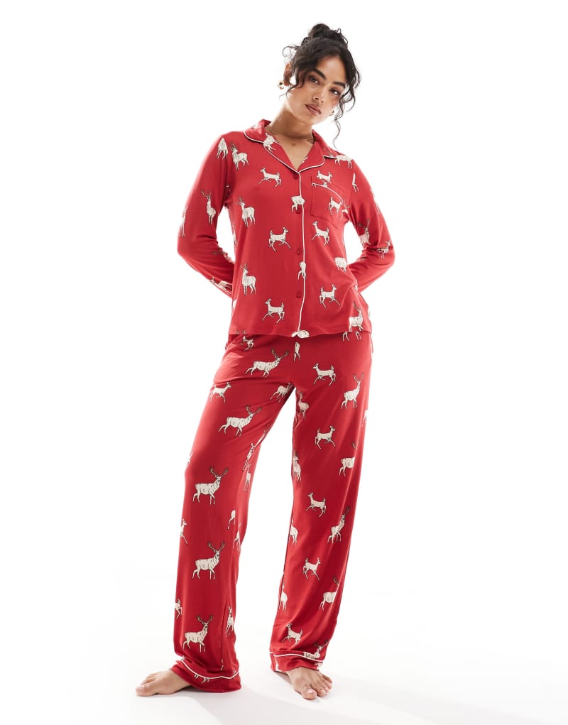 Chelsea Peers Exclusive Christmas His & Hers long sleeve camp shirt and pants pajama set in reindeer print Chelsea Peers