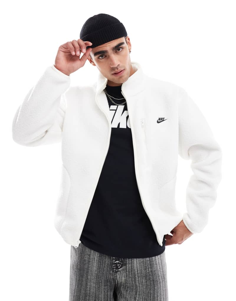 Nike Club winterized fleece in off white Nike