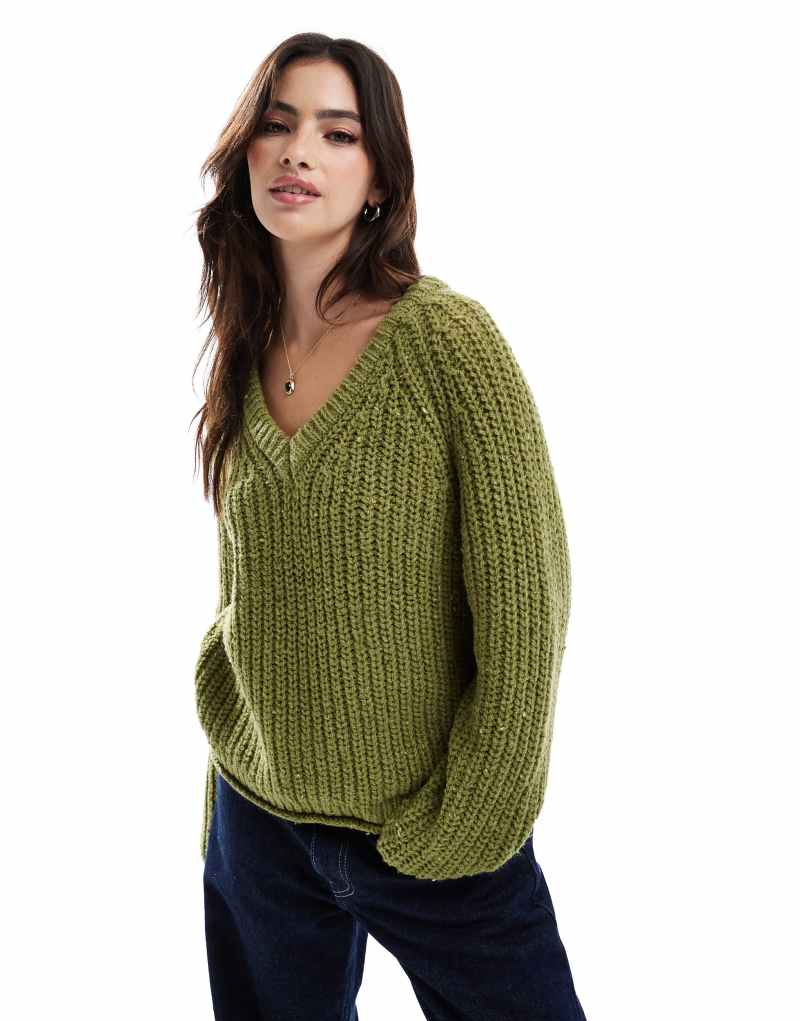 Stradivarius chunky v neck sweater in green Stradivarius