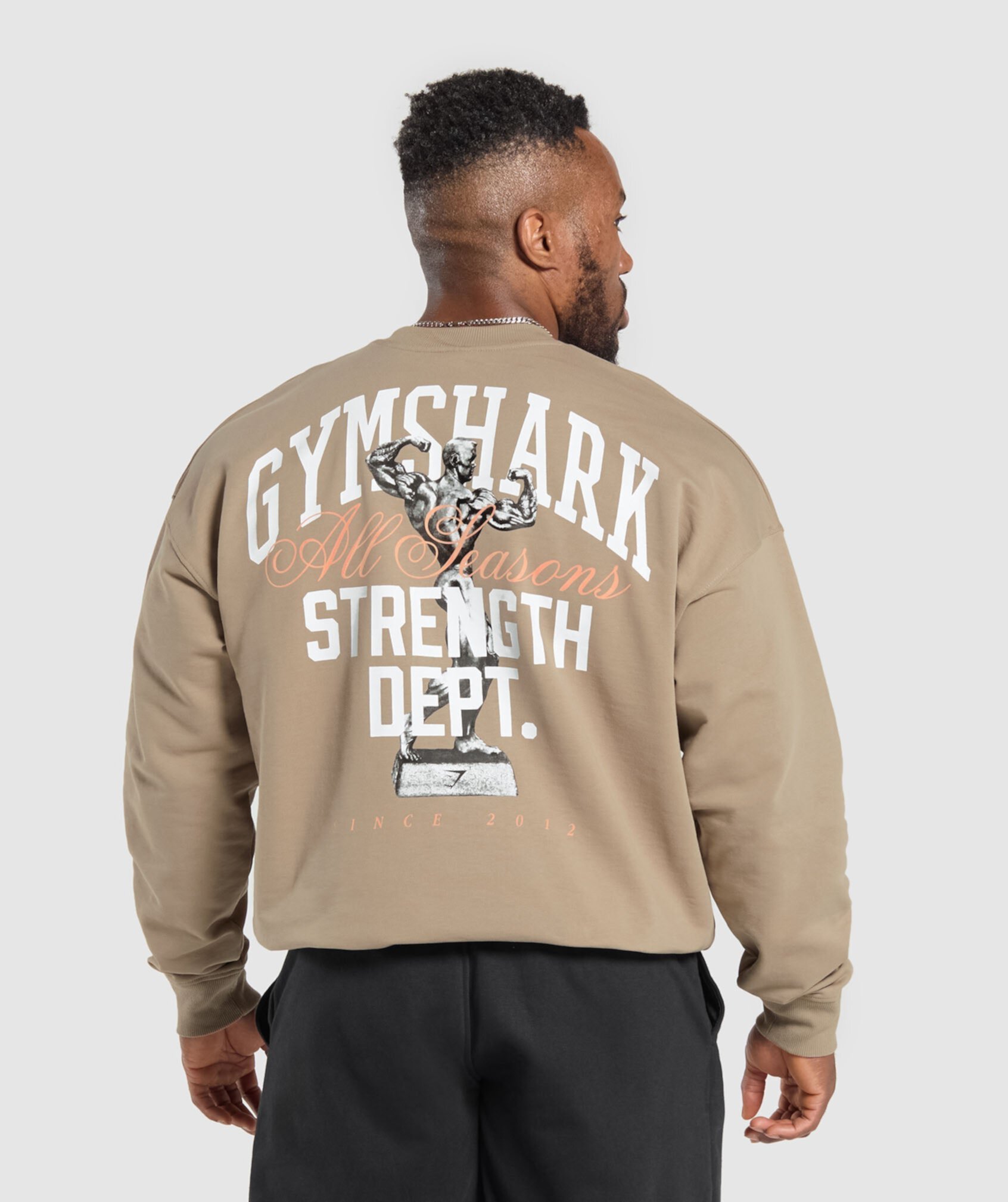 Trophy Graphic Crew Gymshark