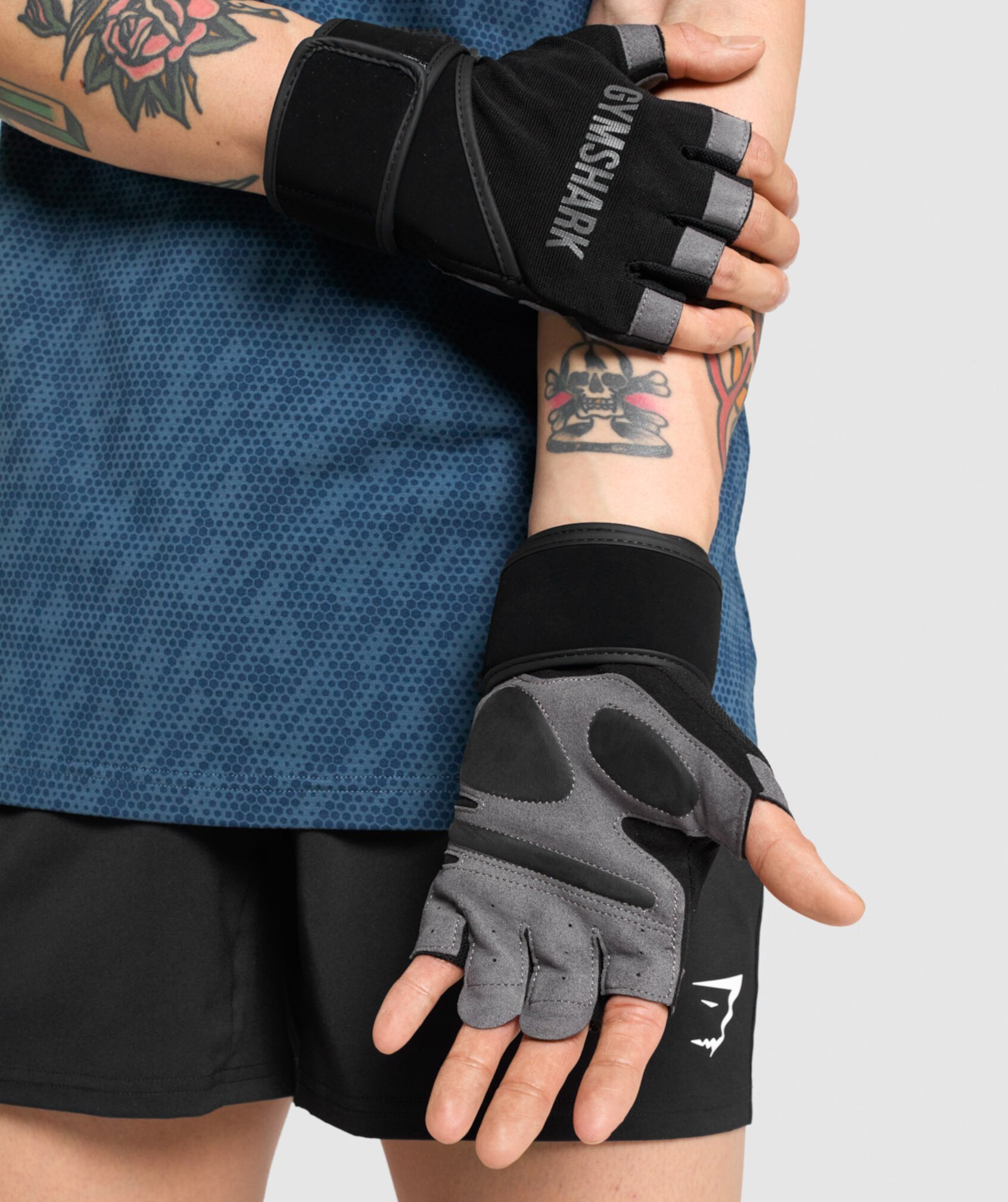 Wrap Lifting Gloves Gymshark