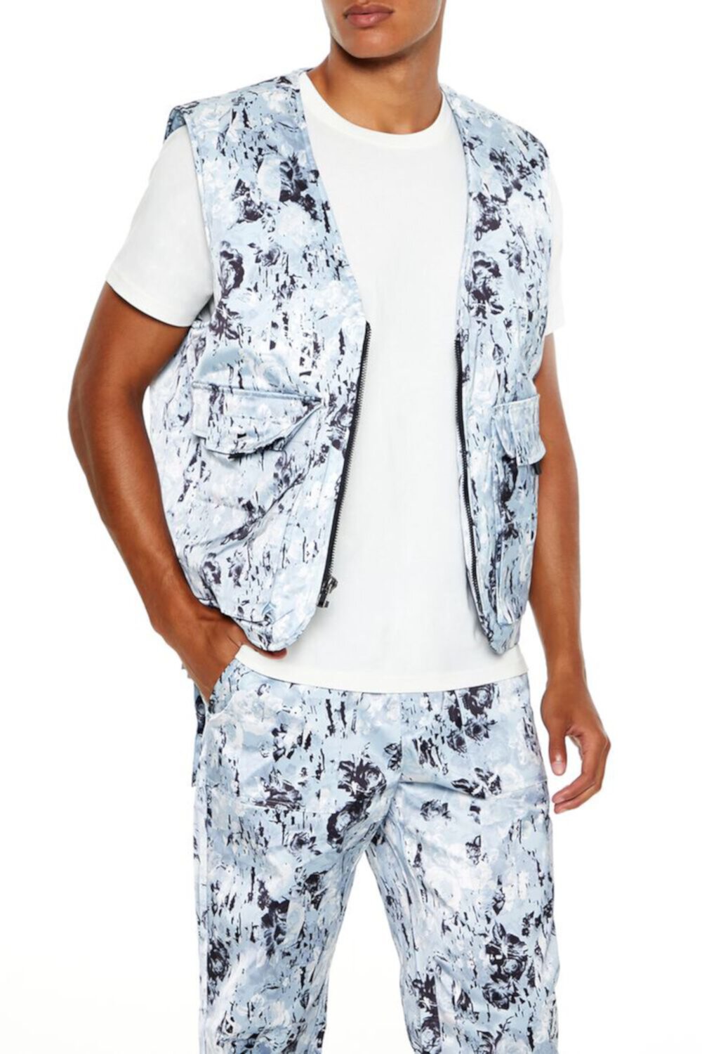 Мужской Вязаный Жилет FOREVER21 Abstract Print Cargo Vest FOREVER21