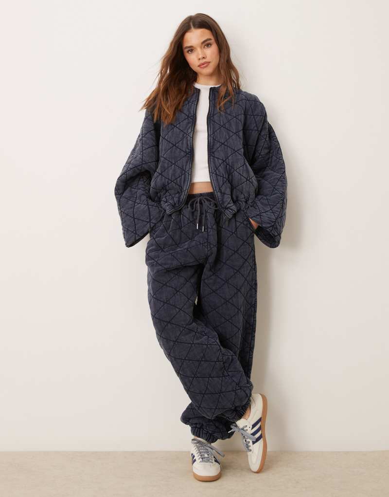 Женские Джоггеры ASOS EDITION jersey quilted oversized в кислотно-сером цвете ASOS EDITION