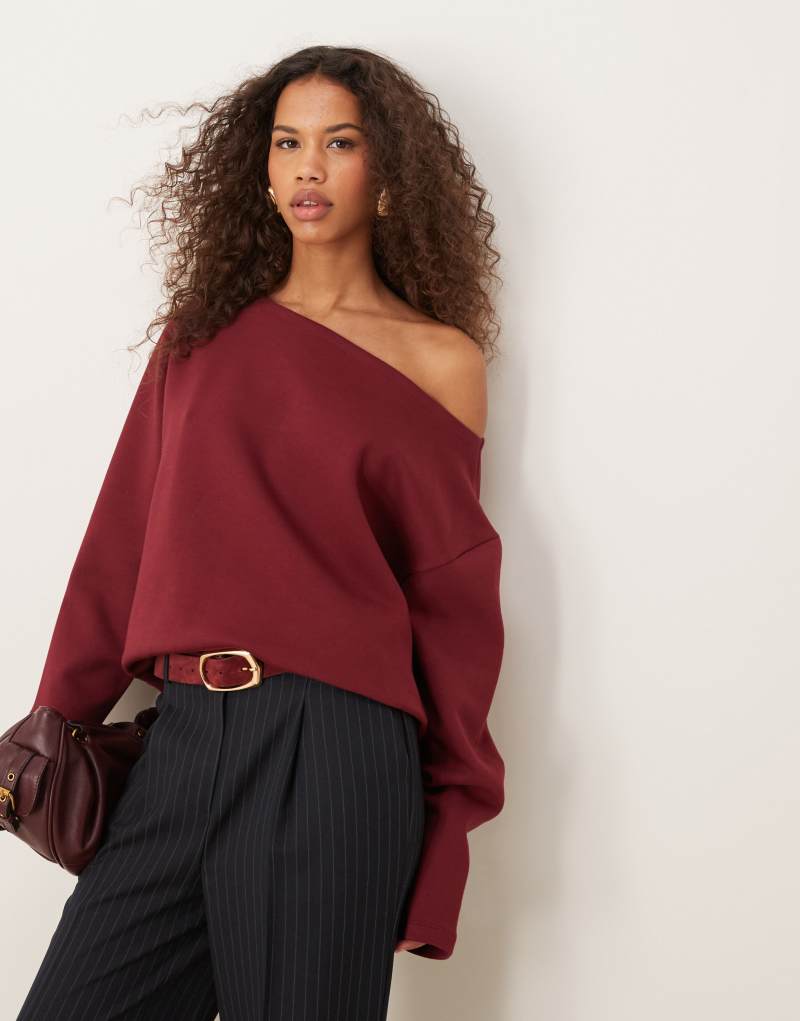 Женская Толстовка ASOS DESIGN Oversized Off Shoulder Interlock в бордовом цвете ASOS DESIGN