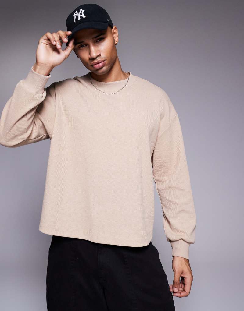 Мужская Футболка ASOS DESIGN oversized boxy waffle с длинным рукавом в бежевом цвете ASOS DESIGN