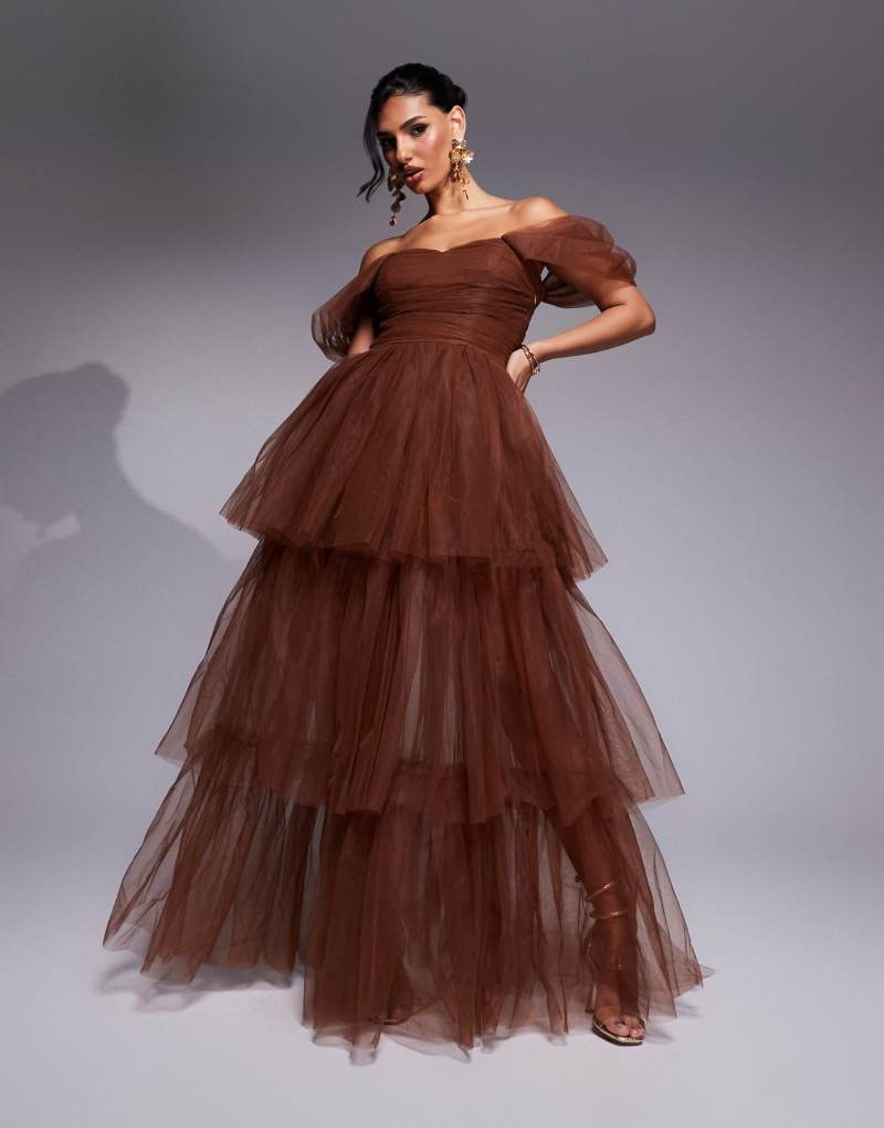 Женское Платье LACE & BEADS off shoulder high low tulle maxi dress in brown LACE & BEADS