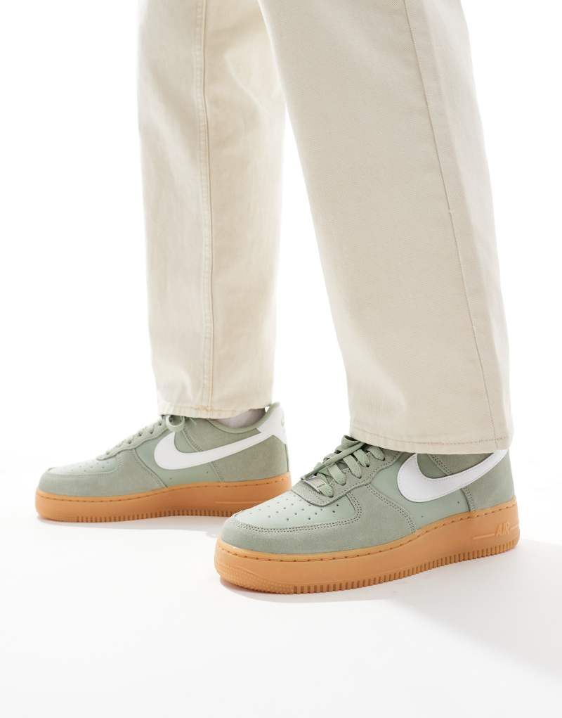 Кроссовки Nike Air Force 1 '07 LV8 с пенной подошвой и амортизацией Air Nike