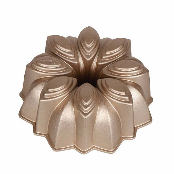 Baker's Secret Fluted Cake Pan, Cast Aluminum 2 Layers Nonstick Coating (Bloom) Baker's Secret