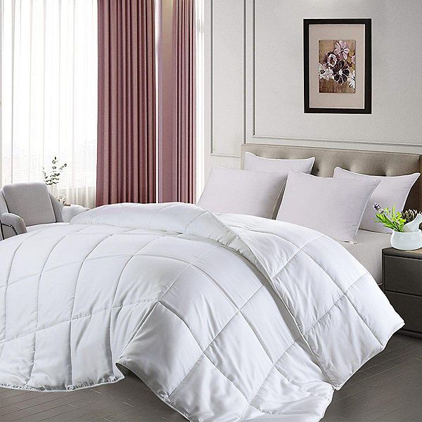 Гипоаллергенное одеяло Cooling Breeze из эвкалиптового волокна, 300 нитей Egyptian Linens