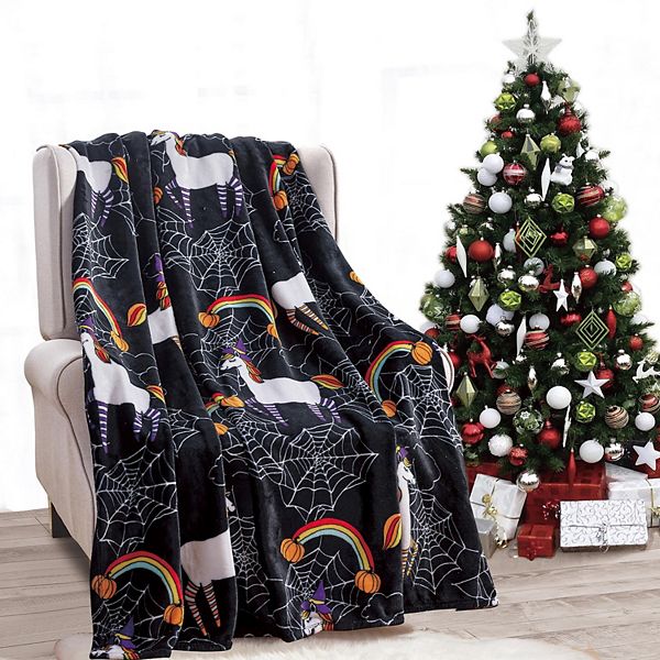 Plazatex Black Holyday Microplush Decorative All Season 50" X 60" Throw Blanket Plazatex