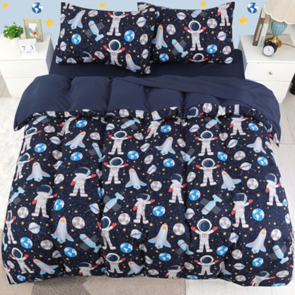 5 Piece Polyester Microfiber Kids Bedding Set Space Astronaut Pattern Queen PiccoCasa