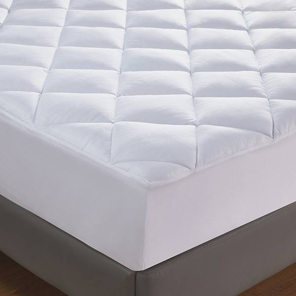 Claritin High Performance Allergen Barrier Mattress Pad CLARITIN