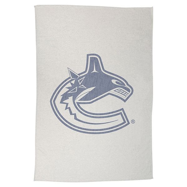 "Vancouver Canucks 54"" x 84"" Sweatshirt Blanket" Logo Brand