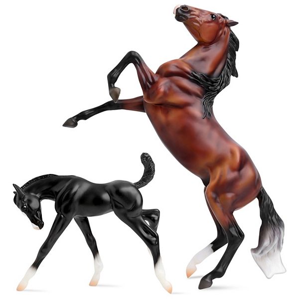 Breyer Horses The Freedom Series - Wild & Free Horse and Foal Set BREYER