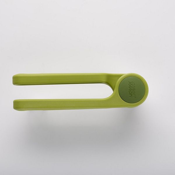 Joseph Joseph Helix Garlic Press - Easy Squeeze Design Joseph Joseph