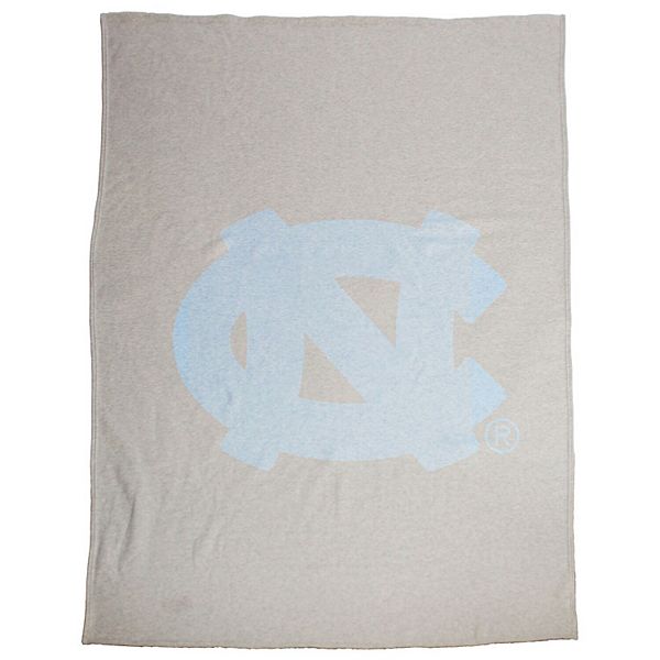 "North Carolina Tar Heels 54"" x 84"" Sweatshirt Blanket" Logo Brand