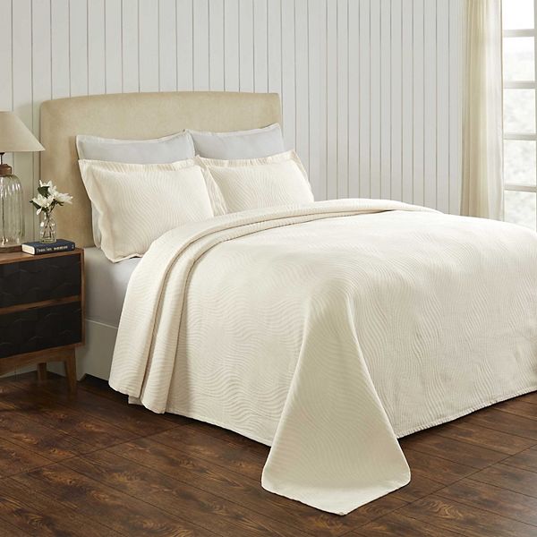 SUPERIOR Cascade Wave All-Season Matelassé Bedspread & Sham Set Superior