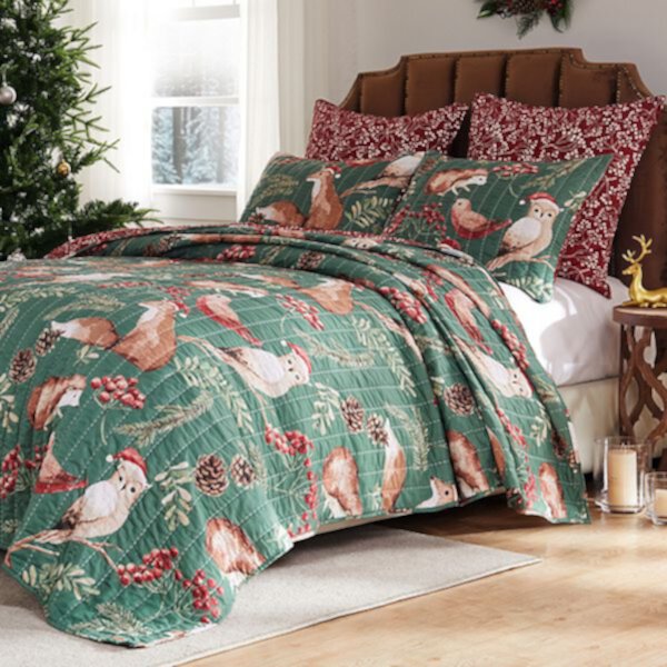 Greenland Home Fashions Willow Holiday Quilt Set with Shams Greenland Home Fashions