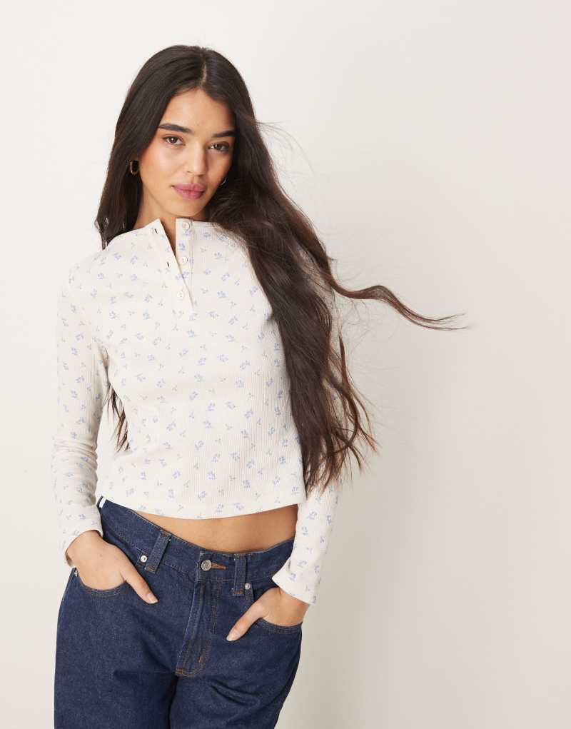 ASOS DESIGN printed ditsy waffle henley in cream ASOS DESIGN