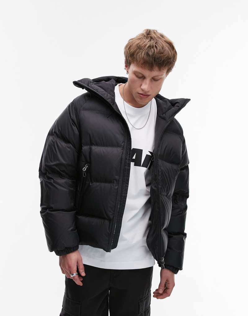 ARKET sporty down jacket with hood in black Arket