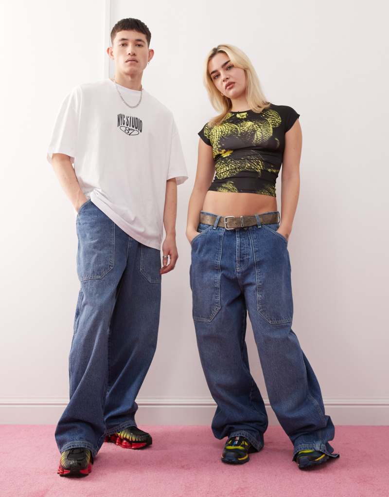 COLLUSION X008 Unisex skater jeans in mid wash Collusion