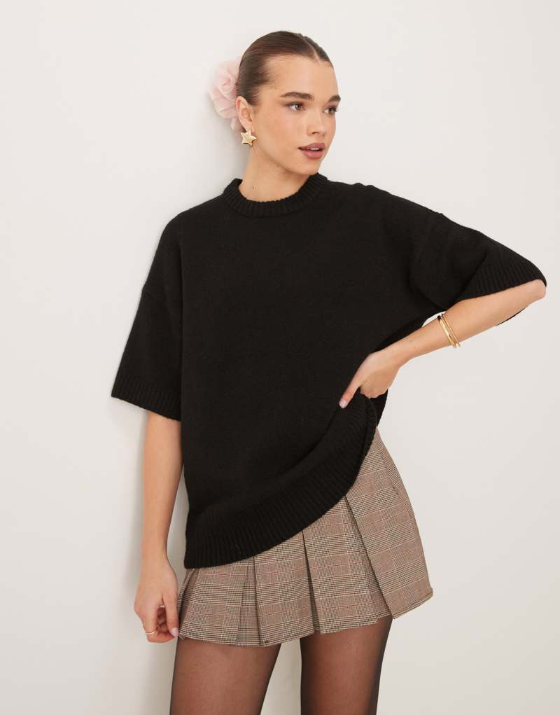 Gina Tricot short sleeve knitted oversized sweater in black GINA TRICOT