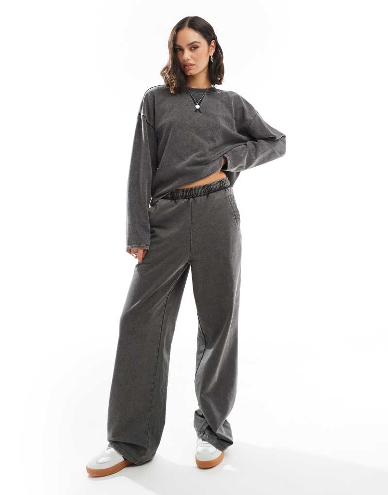 ONLY wide leg sweatpants in washed gray - part of a set ONLY