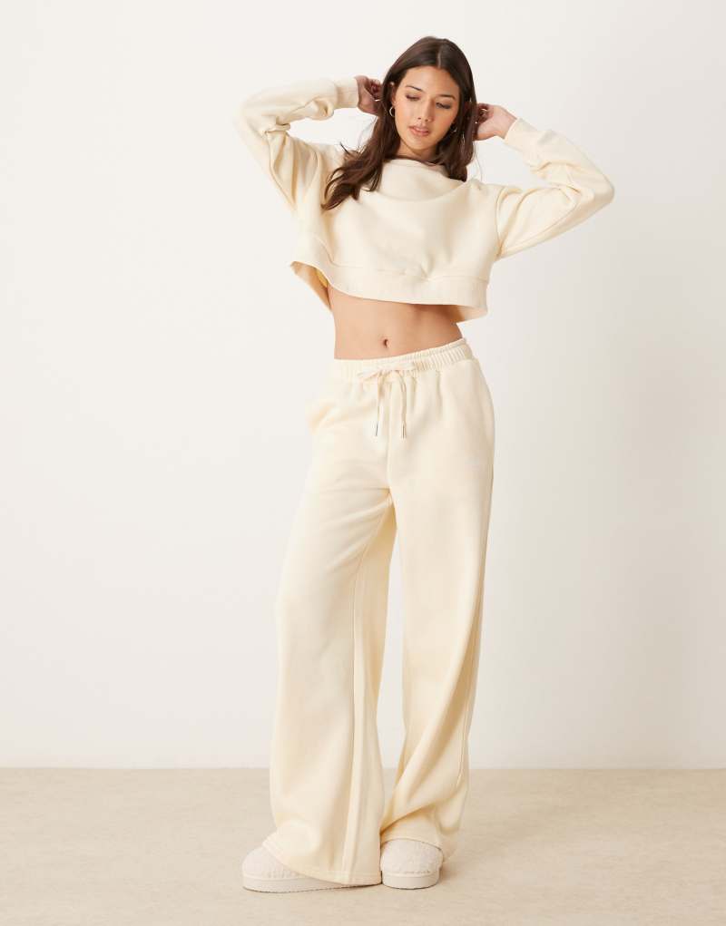 Urban Threads lounge sporty wide leg sweatpants in cream Urban Threads