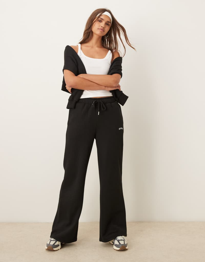 Urban Threads lounge sporty wide leg sweatpants in black Urban Threads