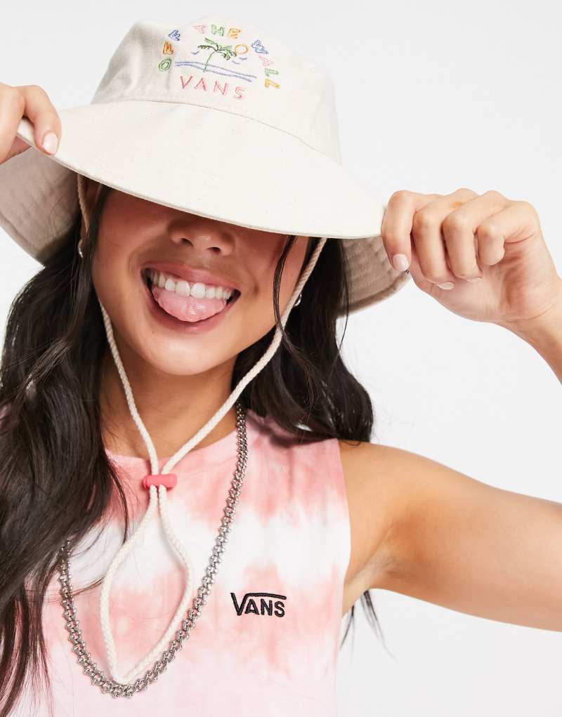 Vans Retro Retirement bucket hat in cream Vans