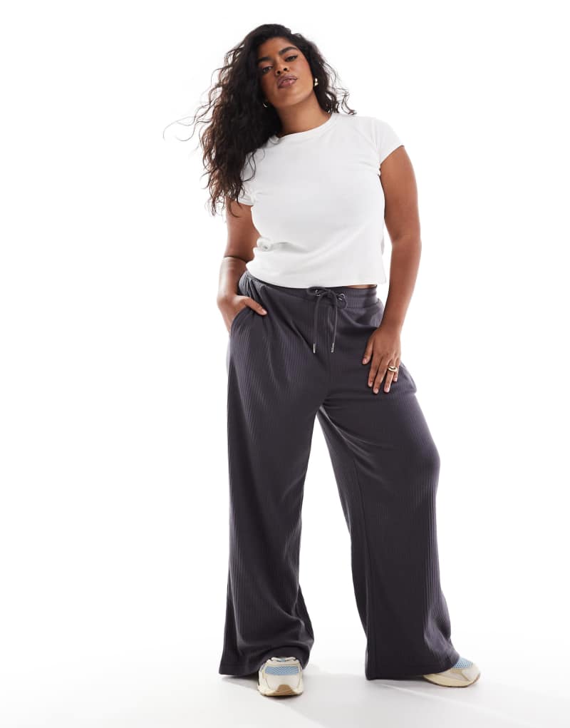 Yours ribbed wide leg sweatpants in gray Yours