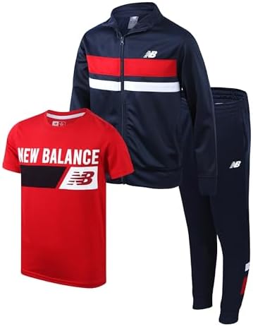 Комплект спортивной одежды для мальчиков от New Balance - 3 предмета: куртка на молнии, футболка и джоггеры New Balance